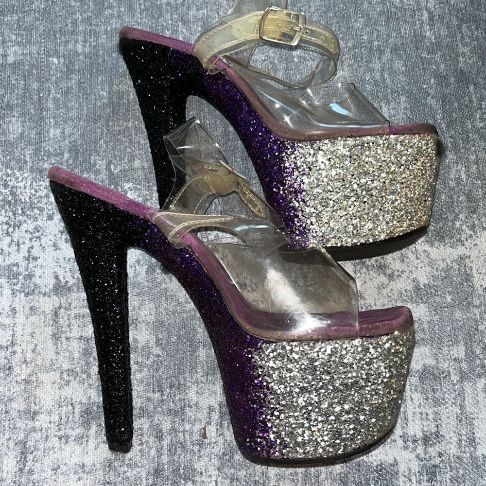 Stunning 7” Custom Glitter Gradient Pleasers in Sz 8! Silver/Purple/Black